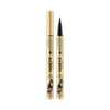 Präziser Eyeliner im Stift